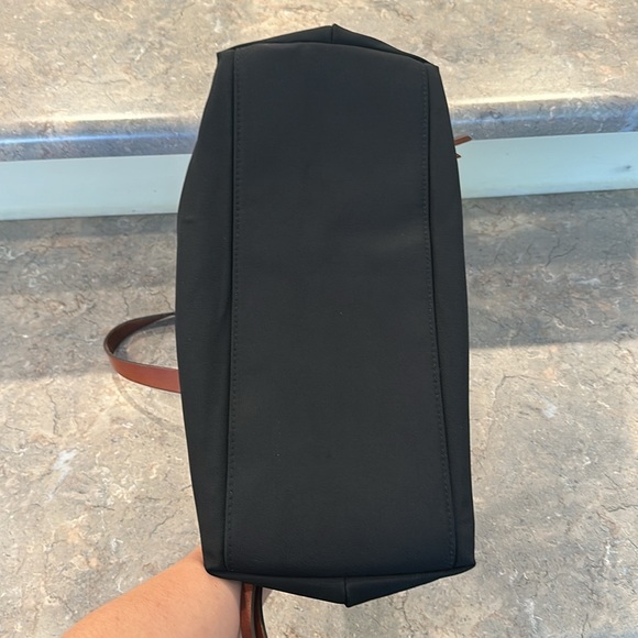 Dooney and bourke nylon domed satchel - Picture 3 of 11